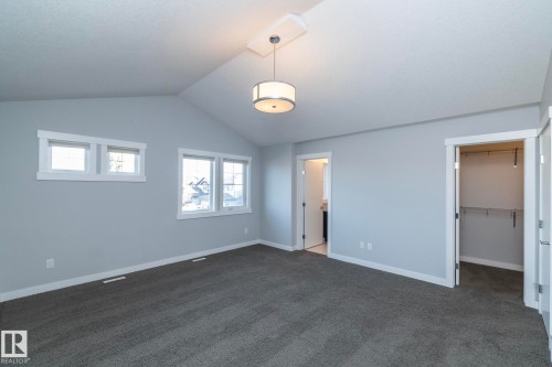 7257 Armour Crescent, Edmonton, AB - Indoor Photo Showing Other Room