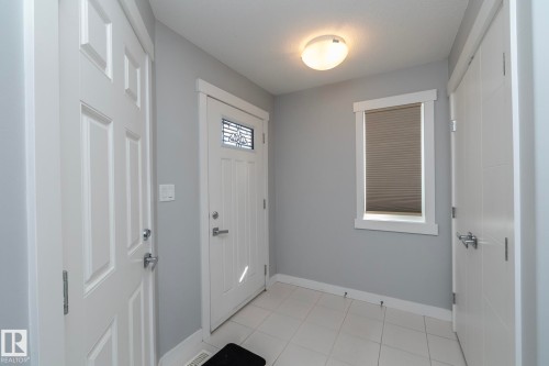 7257 Armour Crescent, Edmonton, AB - Indoor Photo Showing Other Room