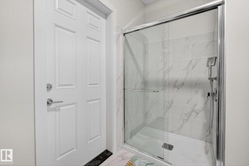 2017 Flycatcher Point(E), Edmonton, AB - Indoor Photo Showing Bathroom