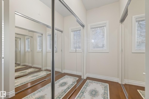 10309 Villa Avenue, Edmonton, AB - Indoor Photo Showing Other Room