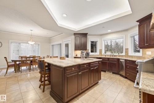 10309 Villa Avenue, Edmonton, AB - Indoor Photo Showing Kitchen