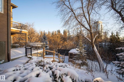 10309 Villa Avenue, Edmonton, AB - Outdoor
