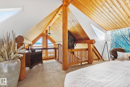 #1 Martin Road, Rural Lac Ste. Anne County, AB - Indoor