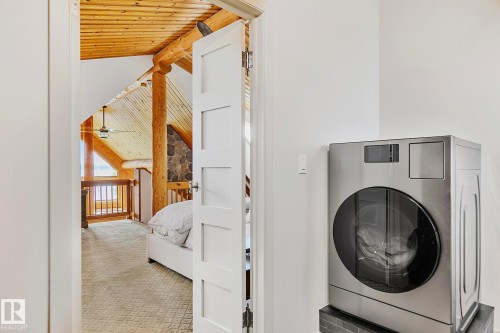 #1 Martin Road, Rural Lac Ste. Anne County, AB - Indoor Photo Showing Laundry Room