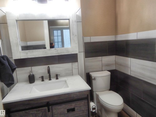 5208 Twp Road 505, Rural Parkland County, AB - Indoor Photo Showing Bathroom