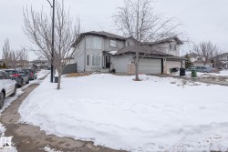 20628 49 Avenue  Edmonton, AB T6M 0C4