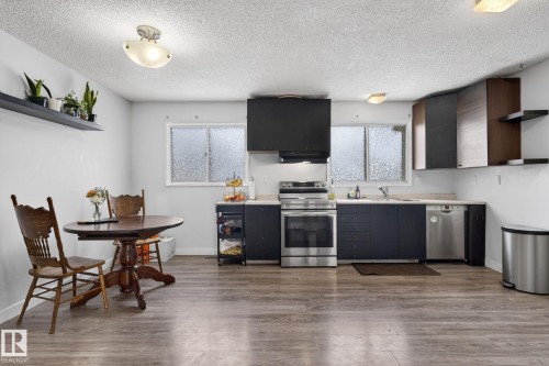 6714 149 Avenue, Edmonton, AB - Indoor