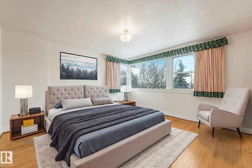10429 Saskatchewan Drive, Edmonton, AB - Indoor Photo Showing Bedroom