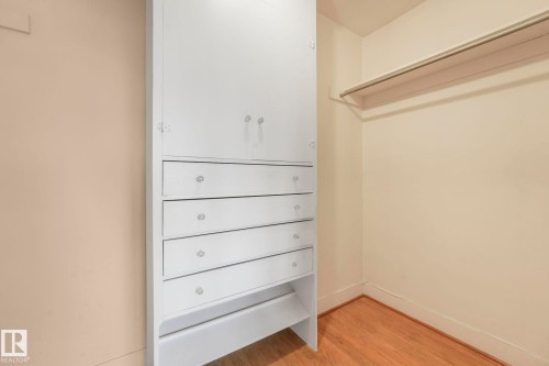 10429 Saskatchewan Drive, Edmonton, AB - Indoor Photo Showing Other Room