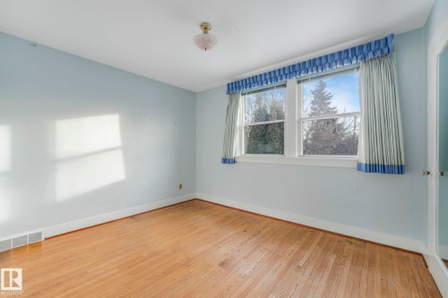 10429 Saskatchewan Drive, Edmonton, AB - Indoor Photo Showing Other Room