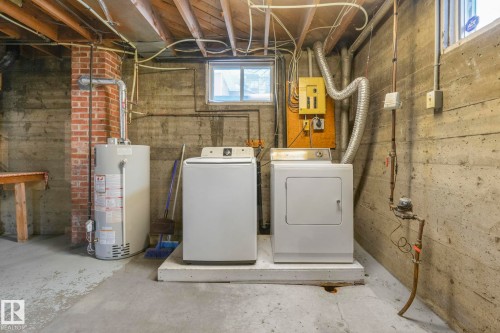 10429 Saskatchewan Drive, Edmonton, AB - Indoor Photo Showing Laundry Room
