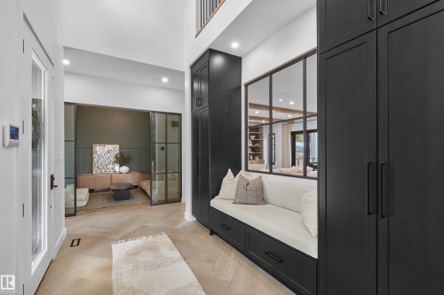 14018 104 Avenue, Edmonton, AB - Indoor Photo Showing Other Room