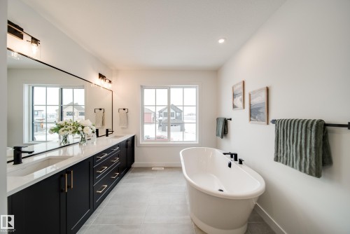 4 Cloutier Close, St. Albert, AB - Indoor Photo Showing Bathroom