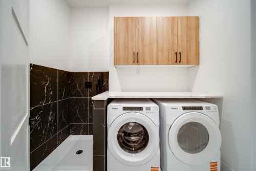 42 20425 93 Avenue, Edmonton, AB - Indoor Photo Showing Laundry Room