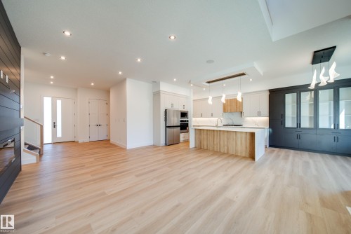 42 20425 93 Avenue, Edmonton, AB - Indoor With Fireplace