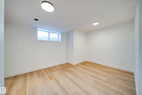 42 20425 93 Avenue, Edmonton, AB - Indoor Photo Showing Other Room