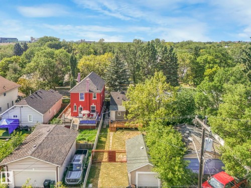 11927 95A Street, Edmonton, AB - Outdoor With View