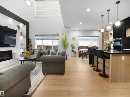 2928 1 Avenue, Edmonton, AB - Indoor Photo Showing Living Room With Fireplace