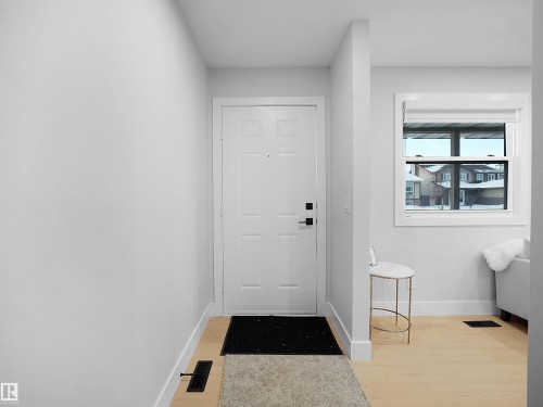 9409 173 Street, Edmonton, AB - Indoor Photo Showing Other Room