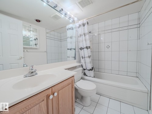 1403 10160 115 Street, Edmonton, AB - Indoor Photo Showing Bathroom