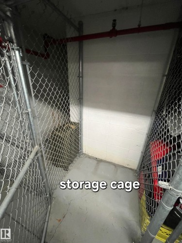 1403 10160 115 Street, Edmonton, AB - Indoor Photo Showing Garage