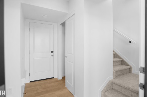 4189 Kinglet Drive, Edmonton, AB - Indoor Photo Showing Other Room