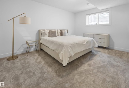 14032 106A Avenue, Edmonton, AB - Indoor Photo Showing Bedroom