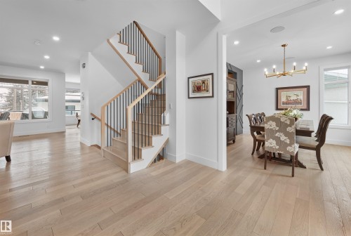 14032 106A Avenue, Edmonton, AB - Indoor Photo Showing Dining Room
