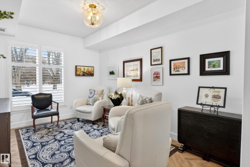 103 9811 96A Street, Edmonton, AB - Indoor