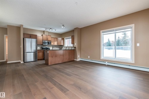 114 263 Macewan Road, Edmonton, AB - Indoor Photo Showing Kitchen