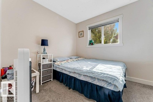 1137 37B Avenue, Edmonton, AB - Indoor Photo Showing Bedroom
