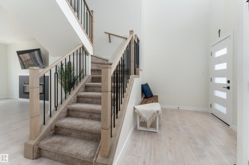 112 Bluff Cove, Leduc, AB - Indoor Photo Showing Other Room