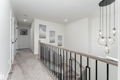 112 Bluff Cove, Leduc, AB - Indoor Photo Showing Other Room