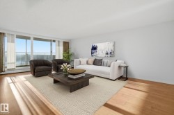 **VIRTUALLY STAGED** - 