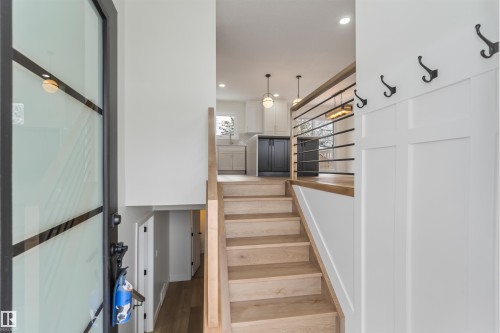 10309 167A Avenue, Edmonton, AB - Indoor Photo Showing Other Room