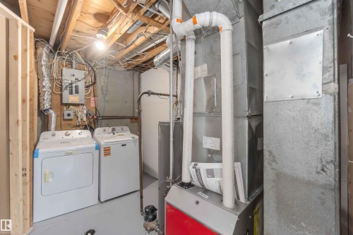 10309 167A Avenue, Edmonton, AB - Indoor Photo Showing Laundry Room