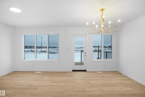 29 1430 Aster Way, Edmonton, AB - Indoor Photo Showing Other Room