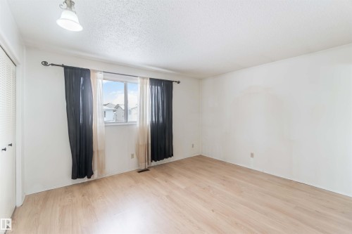 4130 134A Avenue, Edmonton, AB - Indoor Photo Showing Other Room
