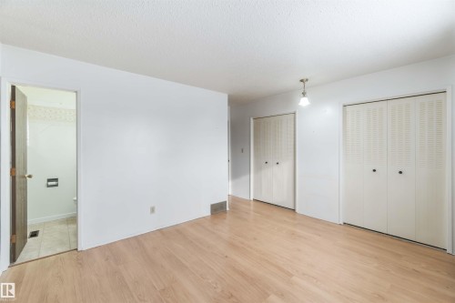 4130 134A Avenue, Edmonton, AB - Indoor Photo Showing Other Room
