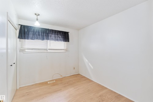 4130 134A Avenue, Edmonton, AB - Indoor Photo Showing Other Room
