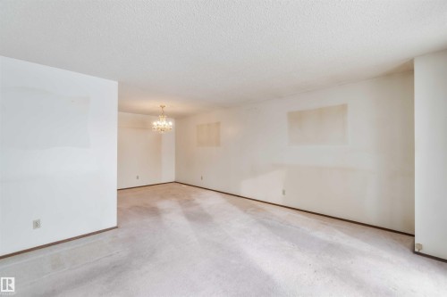 4130 134A Avenue, Edmonton, AB - Indoor Photo Showing Other Room