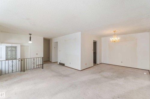 4130 134A Avenue, Edmonton, AB - Indoor Photo Showing Other Room