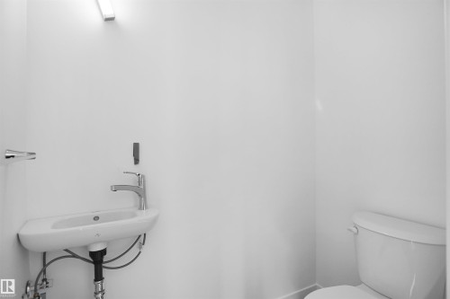 10 531 Merlin Landing, Edmonton, AB 