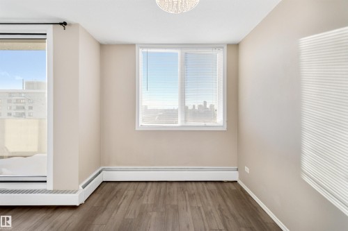 1401 9816 112 Street, Edmonton, AB - Indoor Photo Showing Other Room