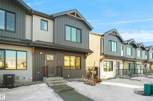 174 Ficus, Fort Saskatchewan, AB - Outdoor