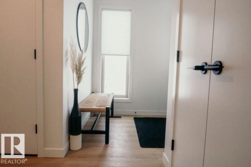 7365 Klapstein Crescent, Edmonton, AB - Indoor Photo Showing Other Room