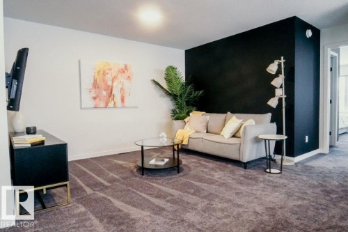 7365 Klapstein Crescent, Edmonton, AB - Indoor