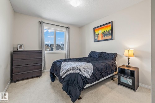 5846 Anthony Crescent, Edmonton, AB - Indoor Photo Showing Bedroom
