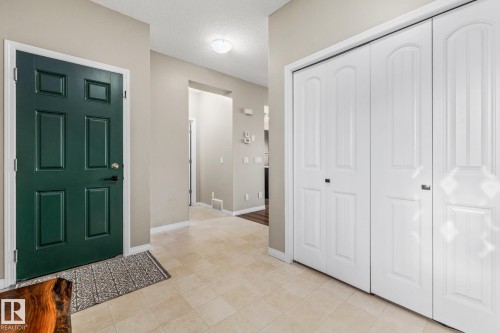 5846 Anthony Crescent, Edmonton, AB - Indoor Photo Showing Other Room