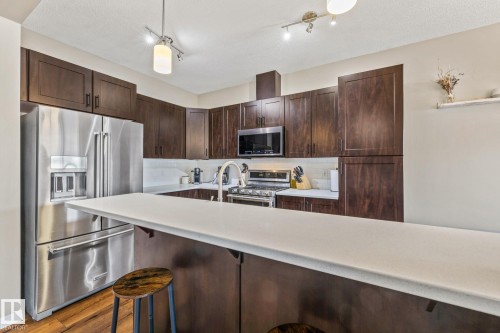 5846 Anthony Crescent, Edmonton, AB - Indoor Photo Showing Kitchen With Stainless Steel Kitchen